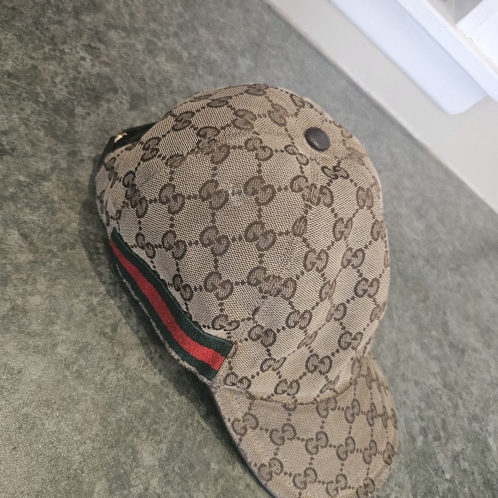 Gucci Beige Monogram Canvas Baseball Cap with Web Stripe